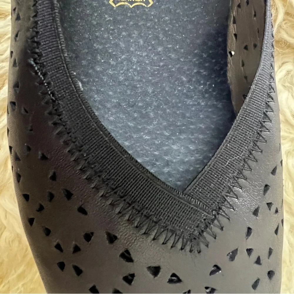 RIEKER ANTISTRESS Black Wedge Slip-on Shoes with Laser Cut Design. Size 39